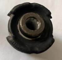 Land Rover Rubber Bushing